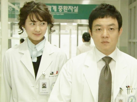 대학생 딸 둔 이요원 근황 동안 외모 화제 | 이요원 프로필 나이 키 고향 학력 결혼 남편 가족 자녀 딸 아들