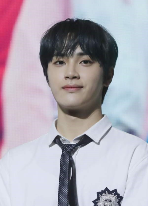 주학년 더보이즈 활동