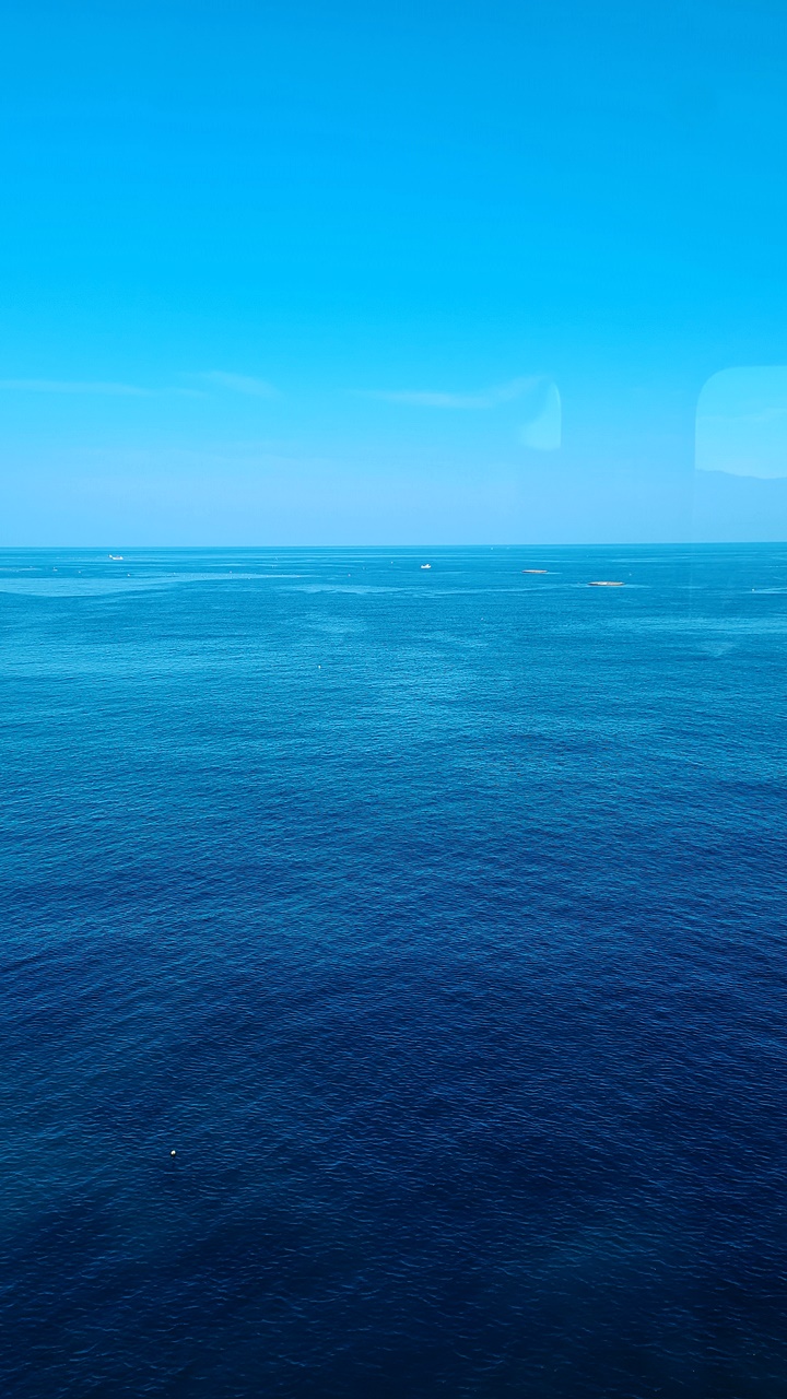 시리도록-푸른-동해바다