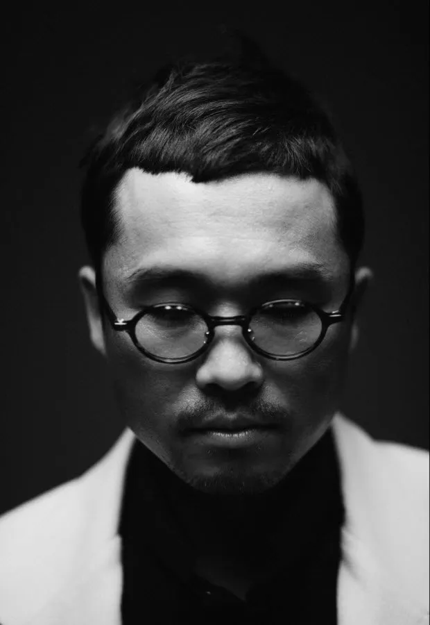 김건모.