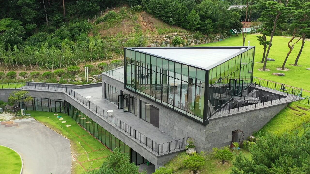 생생정보 2302회 웨딩사업 성공스토리! 오산컨벤션 웨딩뷔페&amp;#44; 시즌알렉스 웨딩드레스&amp;#44; 새움타워 스몰웨딩 장소 예비부부 필수 체크사항