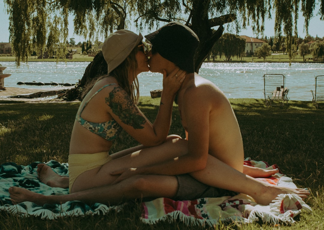 Kiss