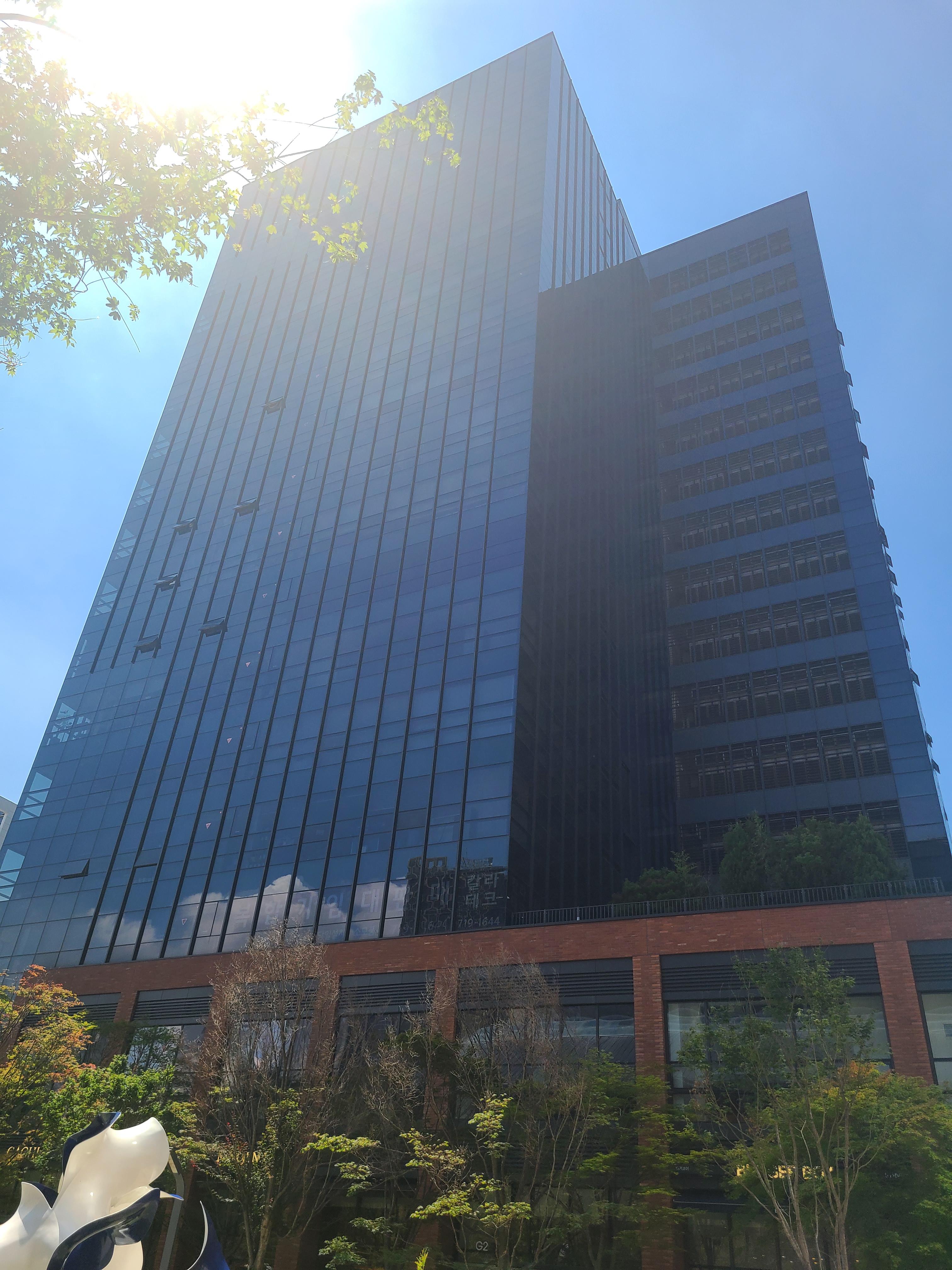 성수 SK V1센터 외관 및 주변환경4