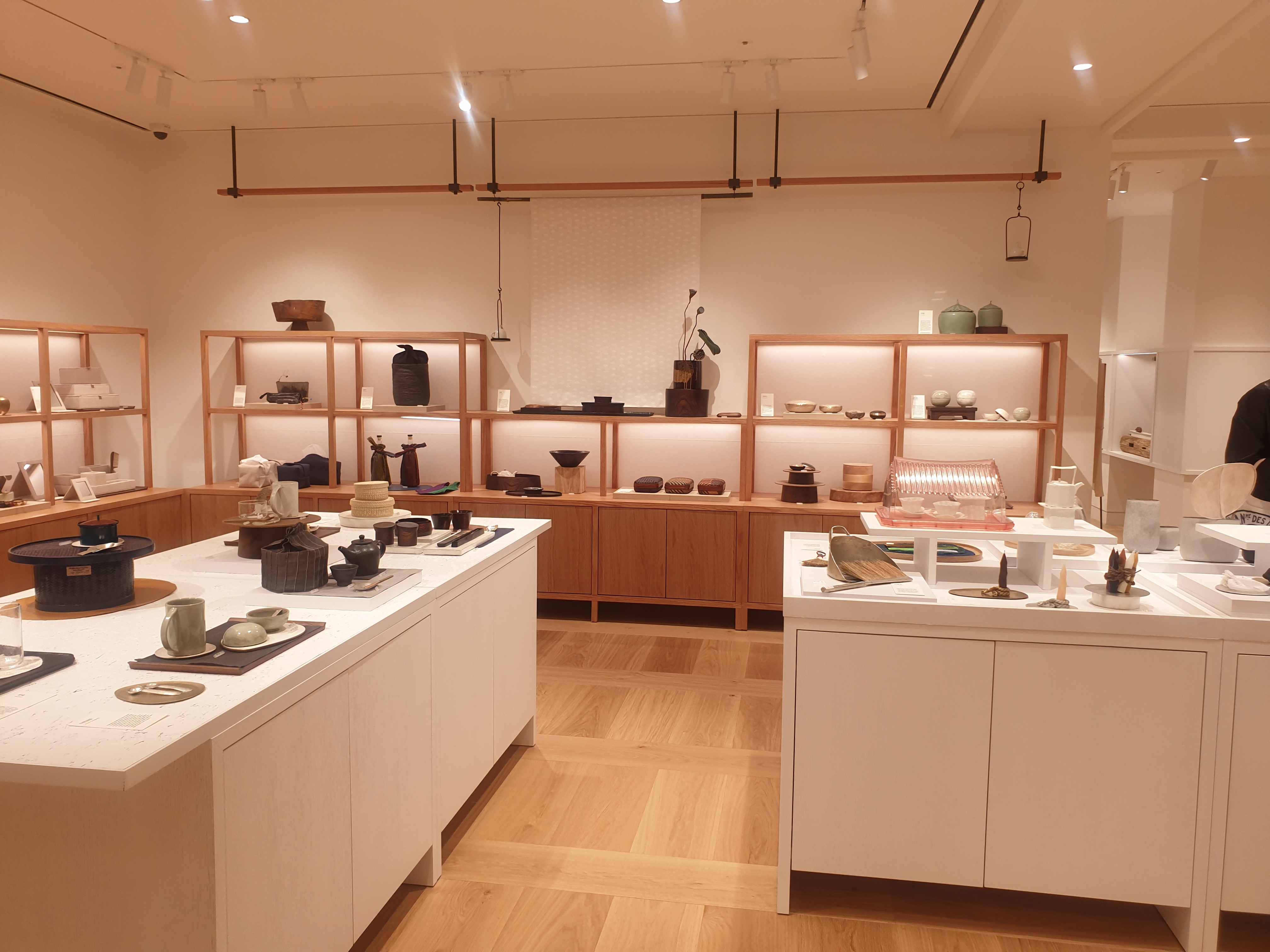 헤리티지 지하1층 선물코너