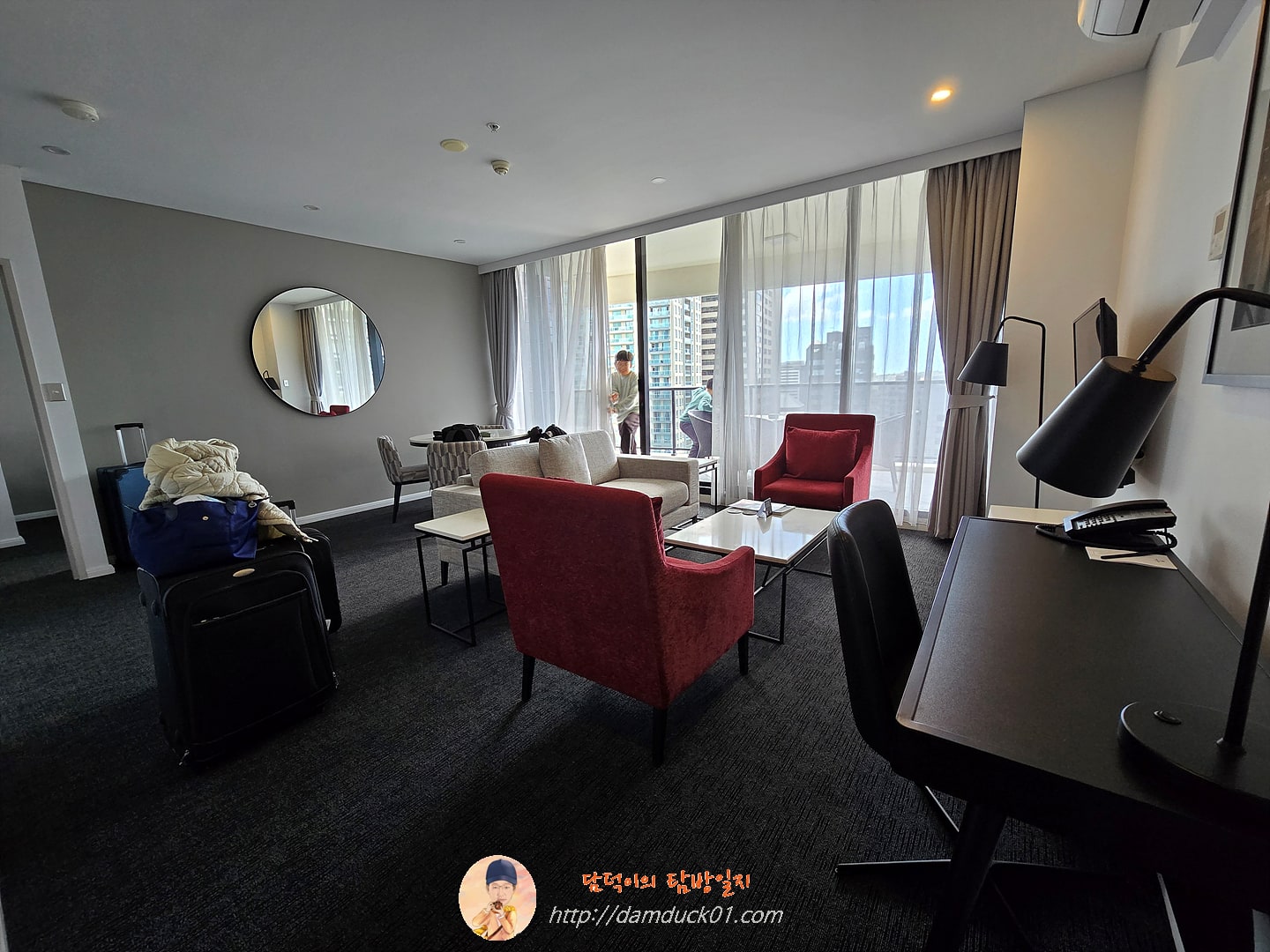 메리톤 스위트 켄트 스트리트, 시드니 (Meriton Suites Kent Street, Sydney)