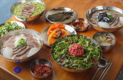 핸썸가이즈 성수 맛집, 수제 햄버거 육회비빔밥 미나리 곰탕집 점메추 추천