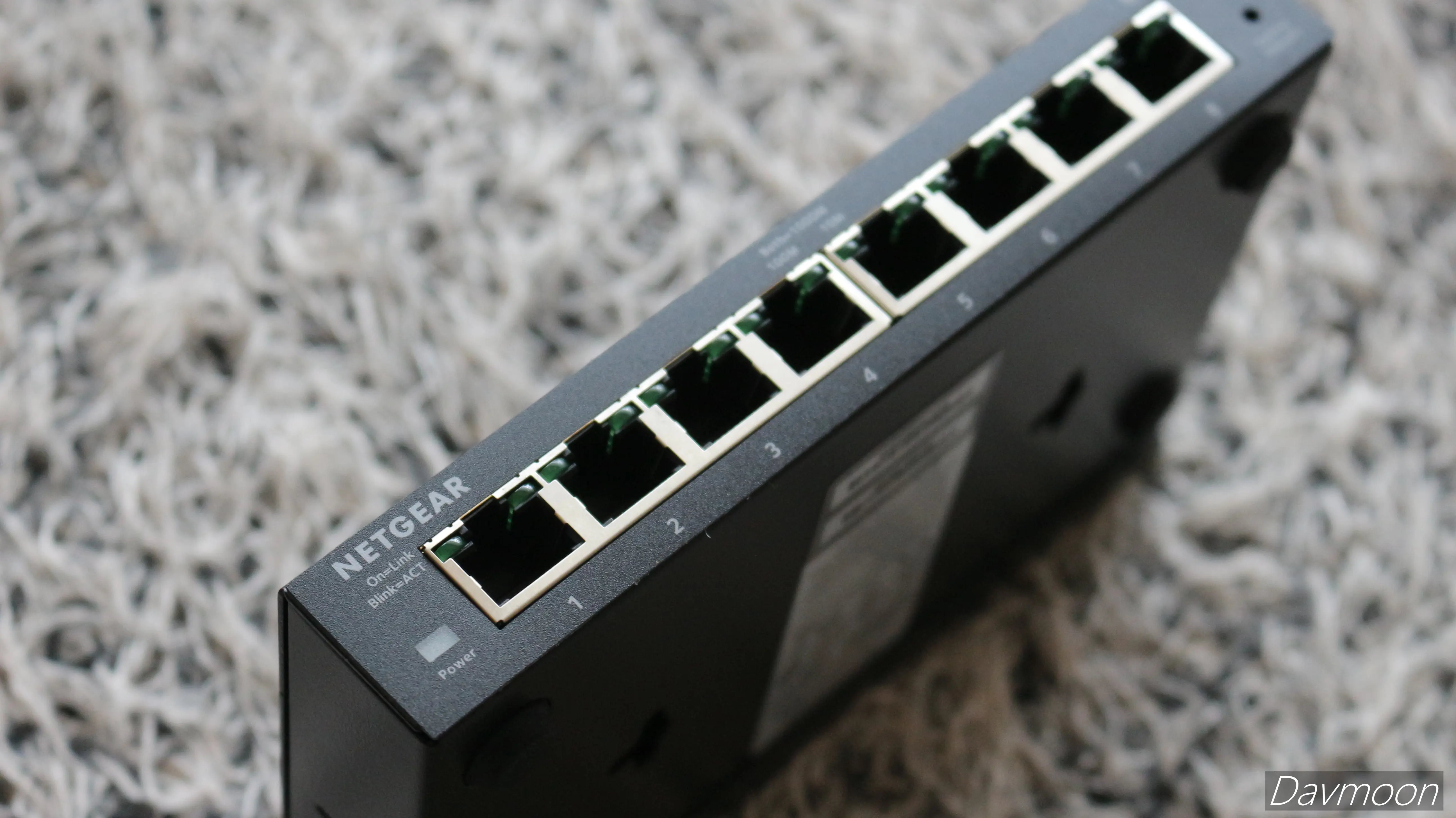 GS308E 전면부 사진