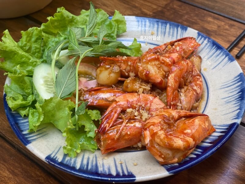 나트랑 맛집 라냐 LA NHA 메뉴 새우 마늘 볶음