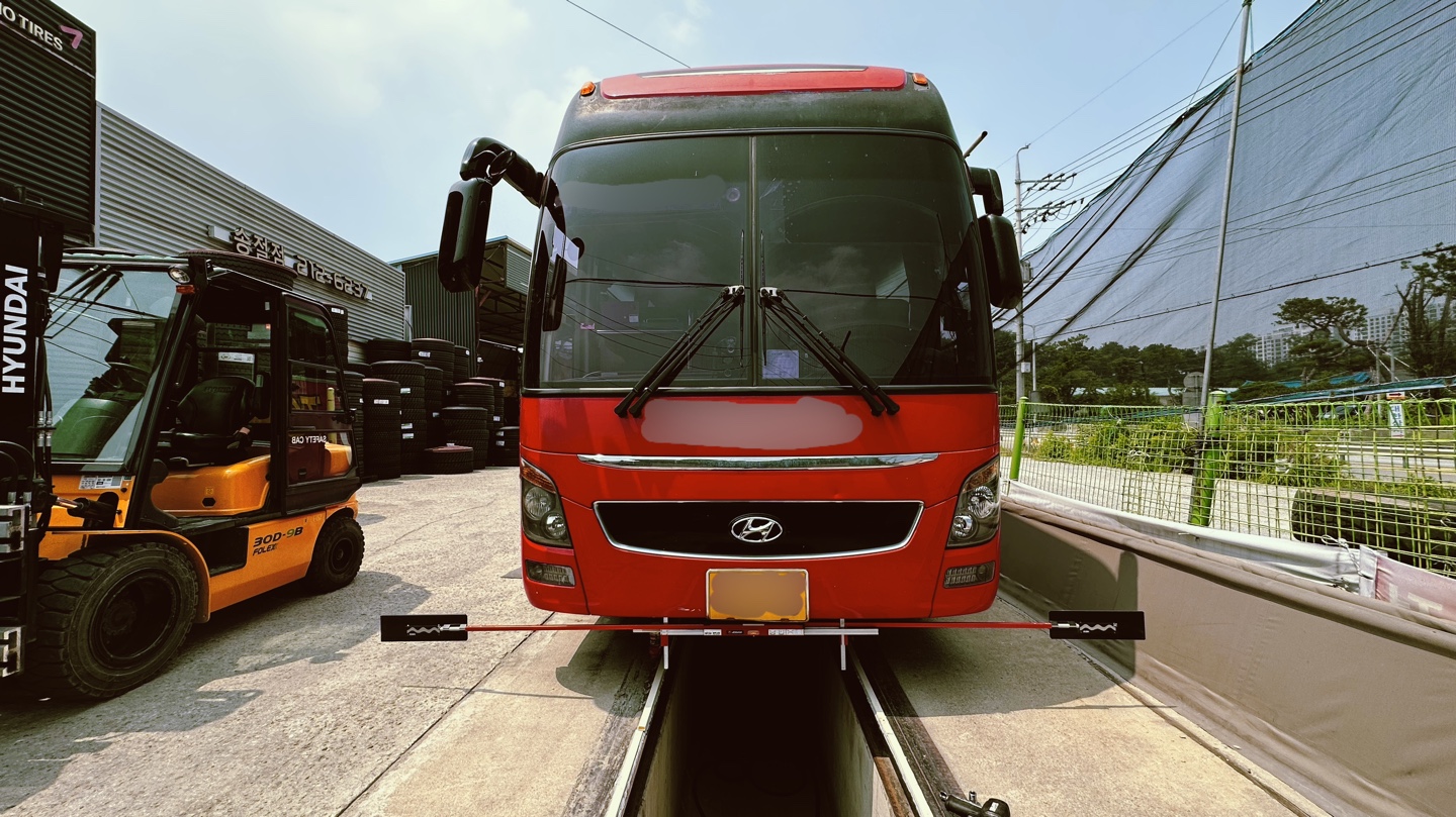 휠 얼라이먼트.