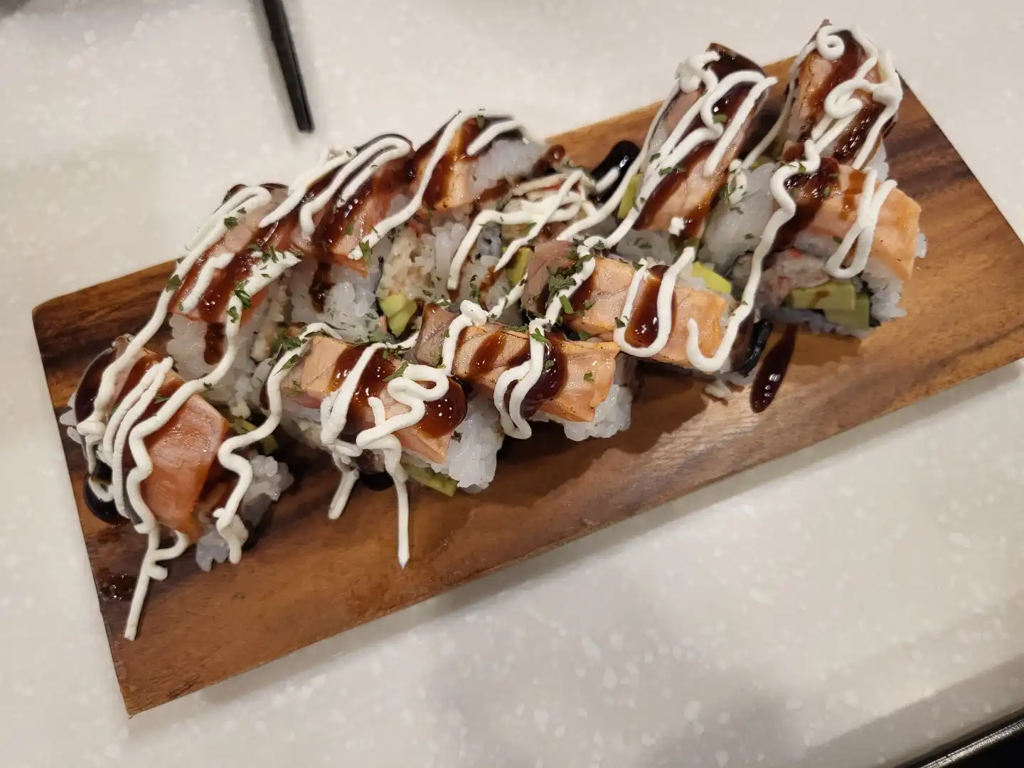 연어_타다키_아보카도롤10P