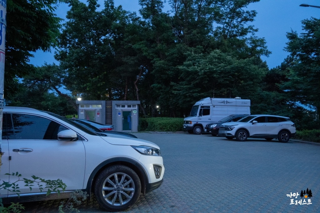 왕송호수 공원 주차장