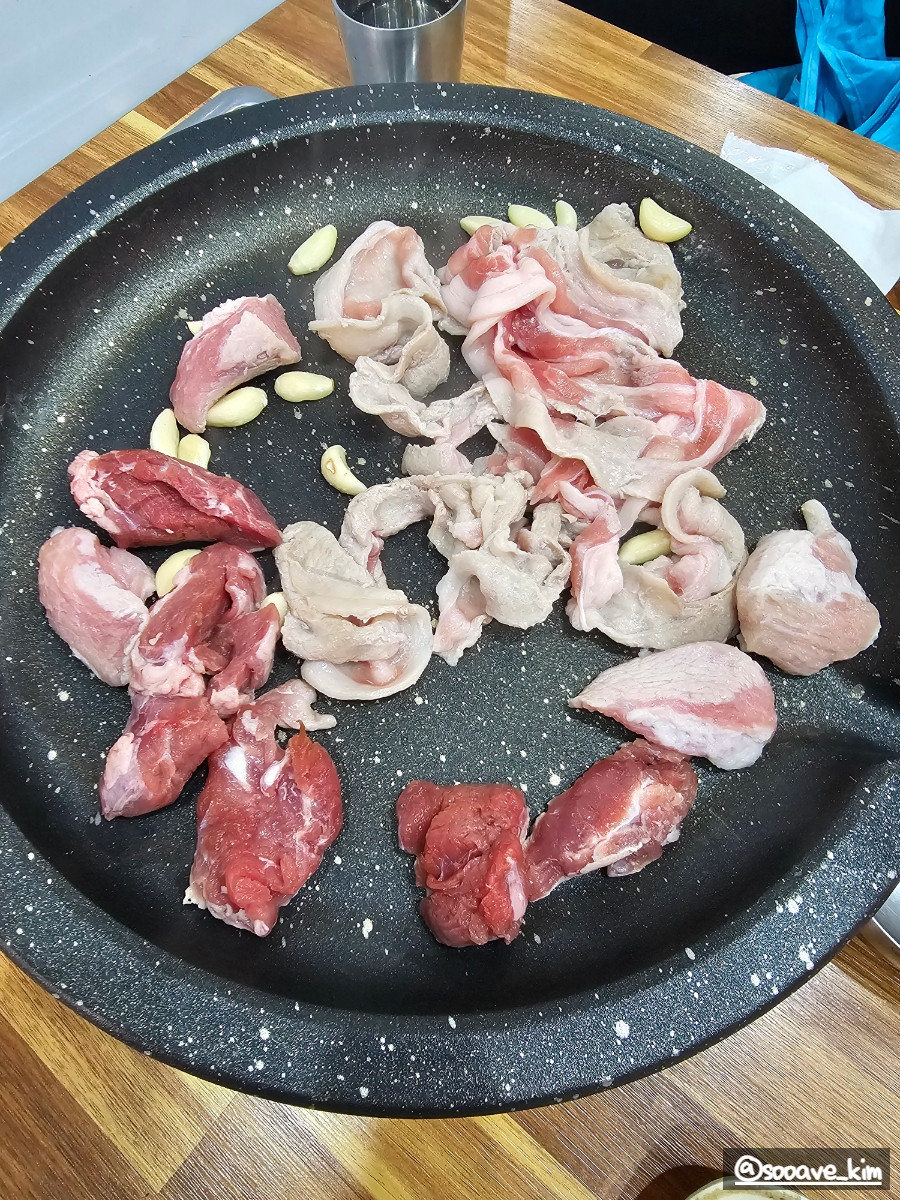 생생정보통 맛집오늘방송 돼지고기 무제한 싸다구무한리필고기식당 송내점 이미지