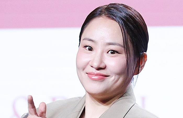 가수-조현아