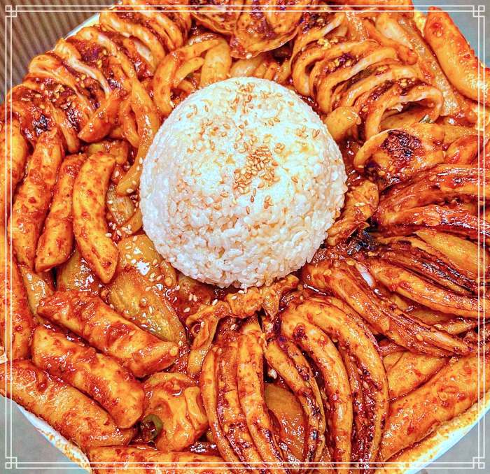 생생정보 마당 서울숲 성수 감칠맛 폭발 닭볶음탕 맛집