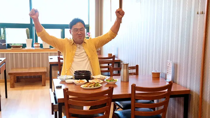 이만기 동네한바퀴 시즌2 20여 가지 약재와 인삼을 가득 넣은 기운 펄펄 정이 팔팔! 고부가 만든 삼계탕 금산 맛집 소개