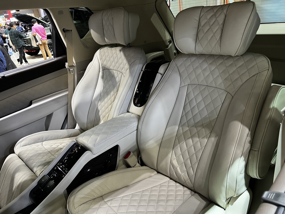 KGM 렉스턴 리무진 컨셉트