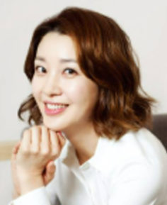 배우 이아현