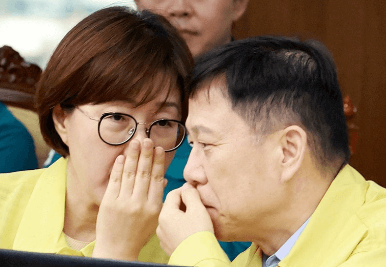 김현지 부속실장 프로필과 가족관계 살펴보기 ❘ 남편·아들 논란 중심으로