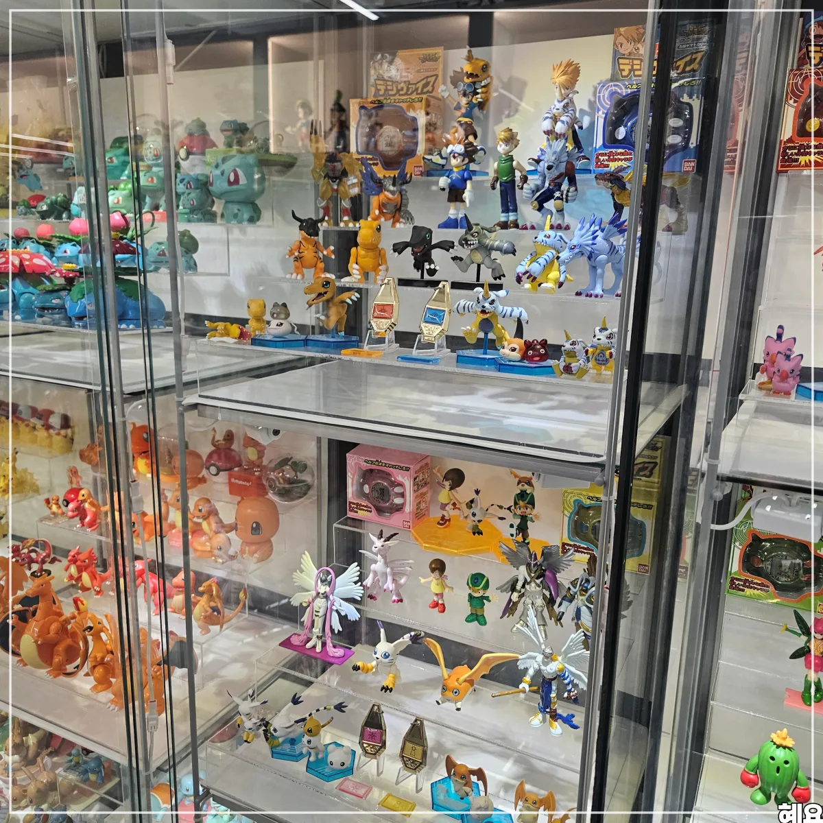 디지몬-어드벤처-포켓몬스터-피규어들