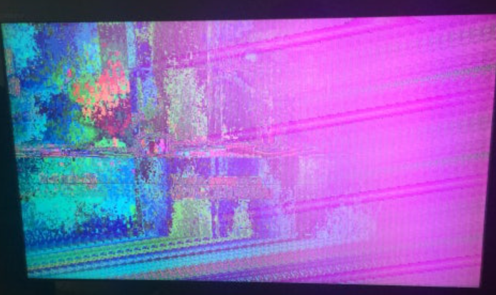 tv 화면 깨짐 케이스 1