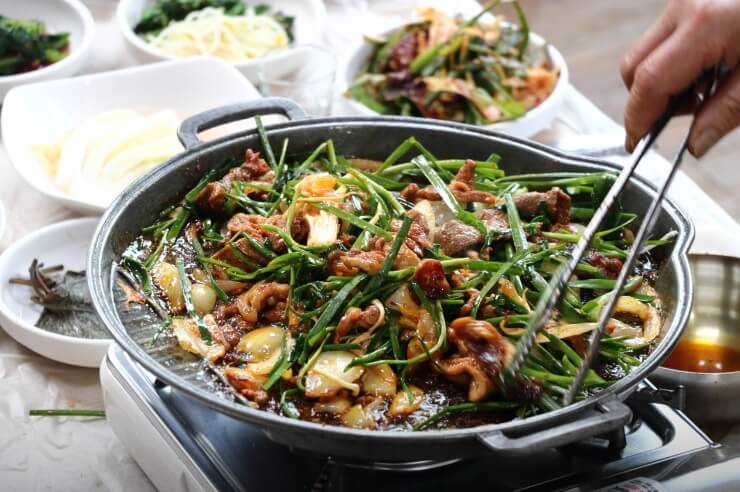 오늘N 할매식당 부산 금정구 생오리 양념불고기맛집 경주집