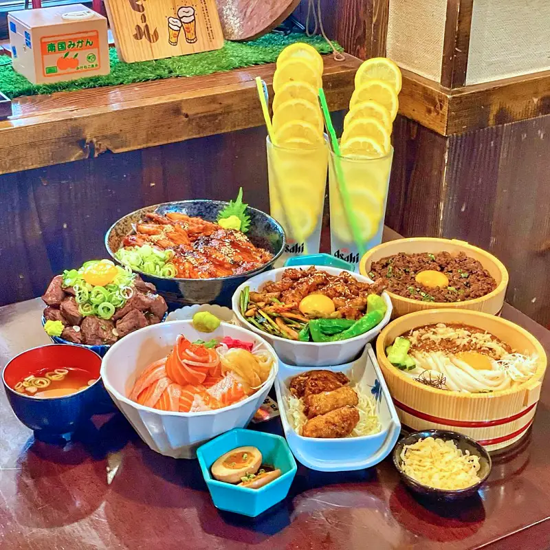 줄서는식당 계란 장어덮밥, 한우곱창덮밥, 숯불갈비 냉우동 맛있는 식당 잠실 송리단길 우동 돈부리 맛집 소개