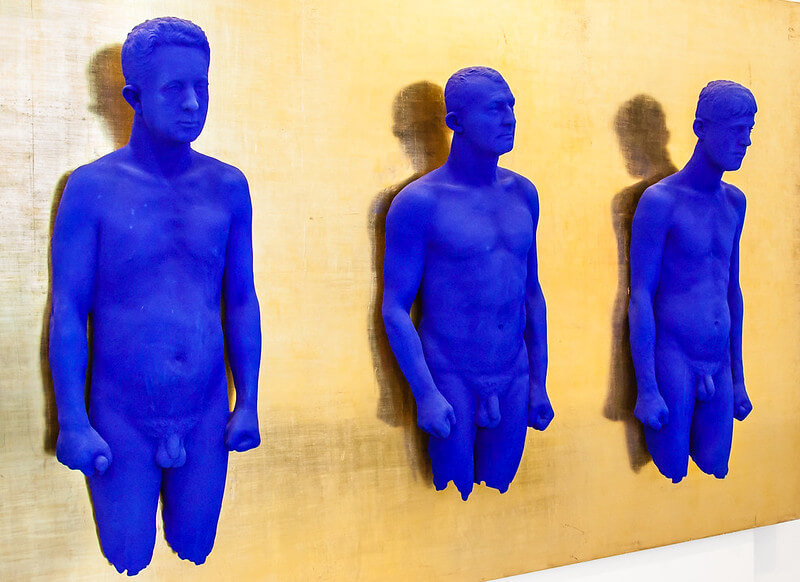 Moulage bleu d'Yves Klein au Mamac de Nice.