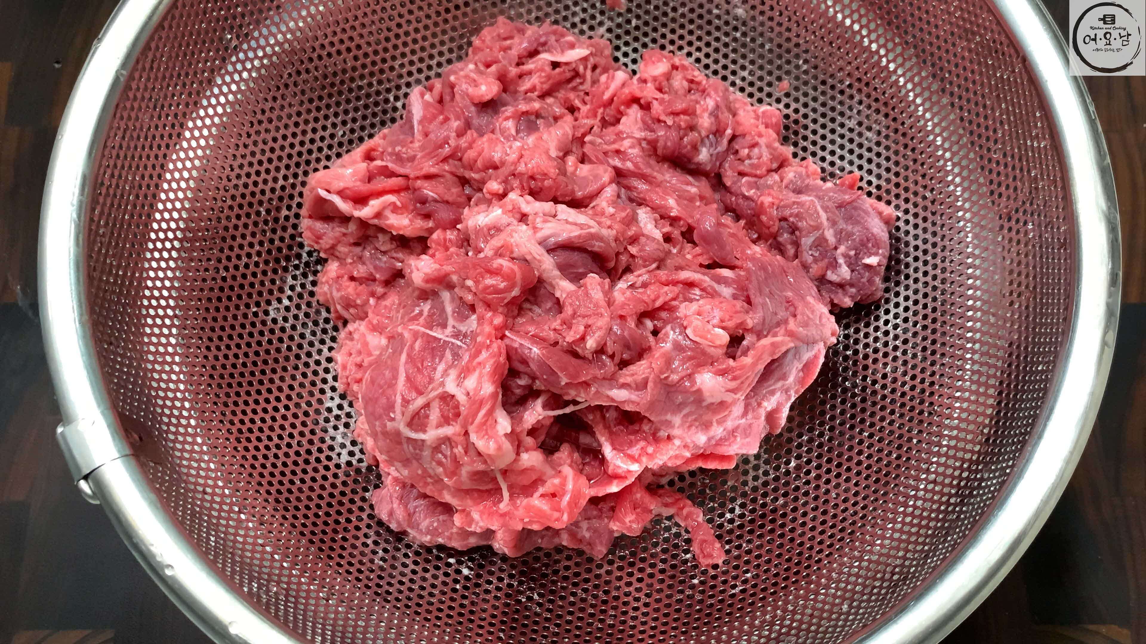 소불고기-재료준비-소고기핏물제거2