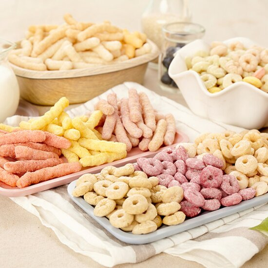 아기 간식 떡뻥 종류별로 있는 사진