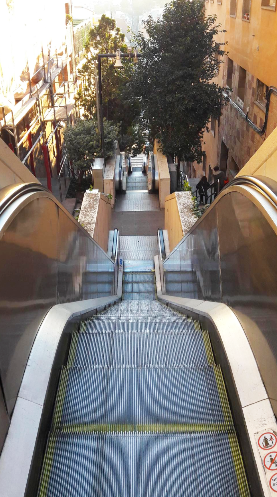 스페인 바르셀로나 구엘 공원 에스컬레이터