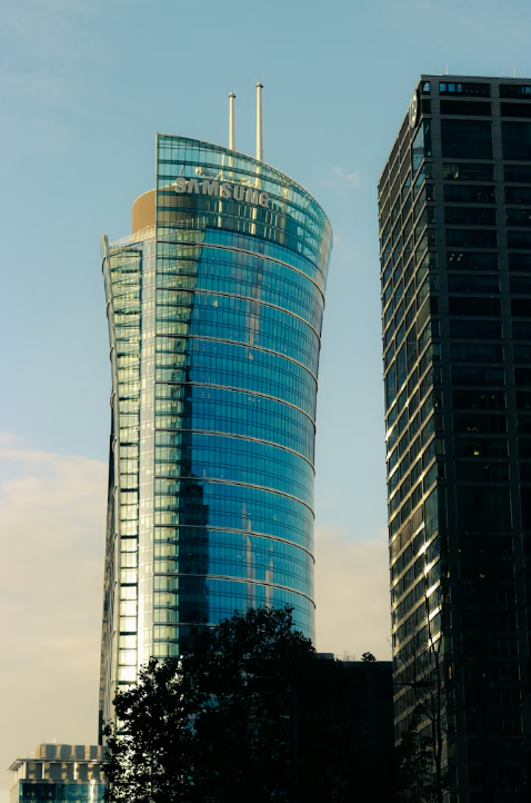 삼성전자의 AI 실시간 추적, AMR, 네트워크 고도화