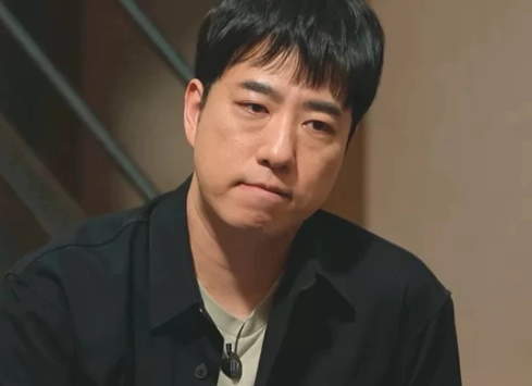 궤도 겸직 논란 및 과학 오류