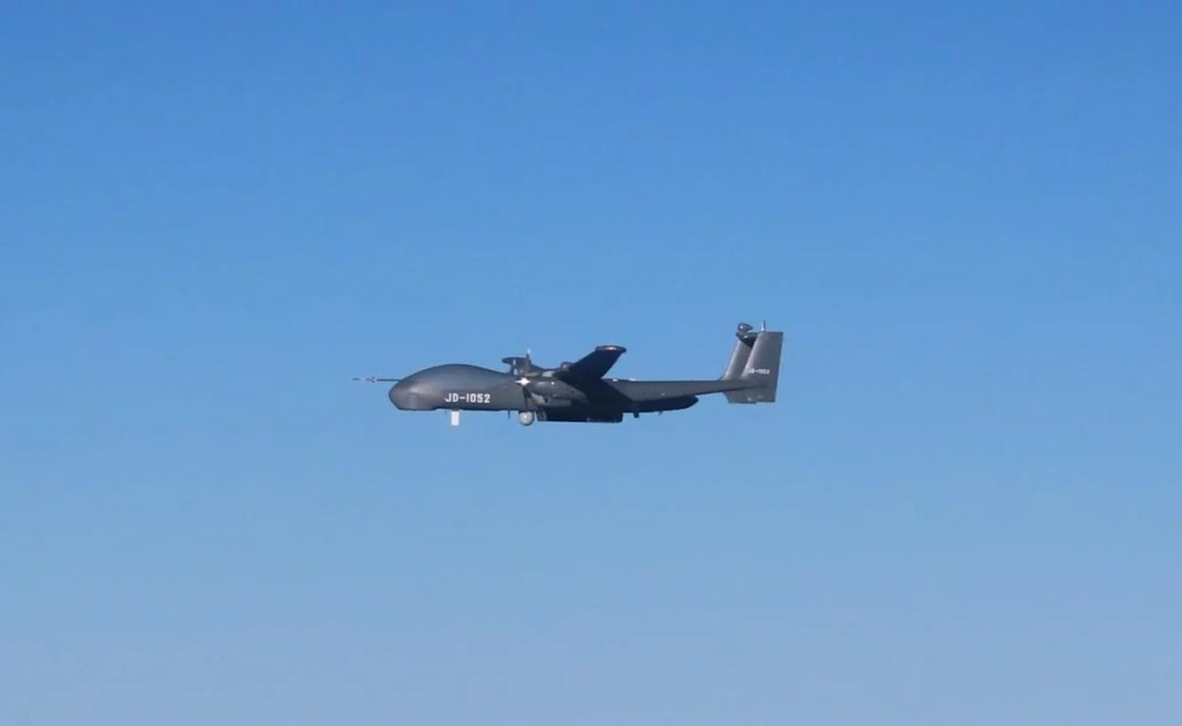 TB-001 스콜피온 정찰 및 공격 드론