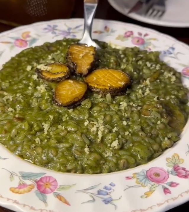 동네한바퀴-수원-떡갈비-UFO웰링턴