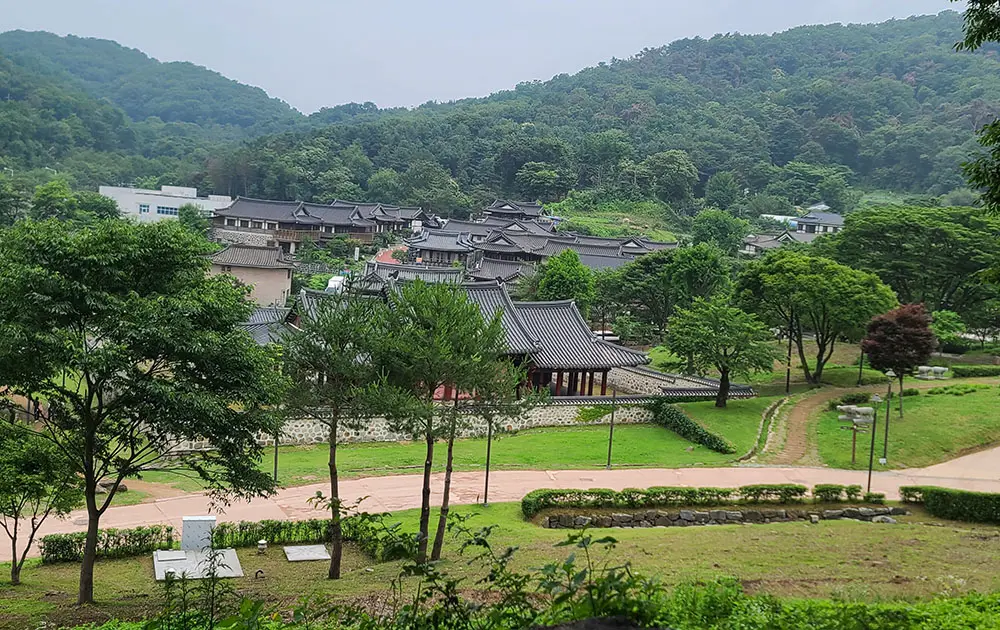 첨괘정에서 내려다 본 전경