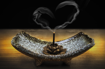 기분이 좋아지는 냄새를 찾아서: 향과 감정&middot;건강의 연관성 실험기