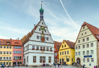 중세 시대엔 어떻게 화장했을까?