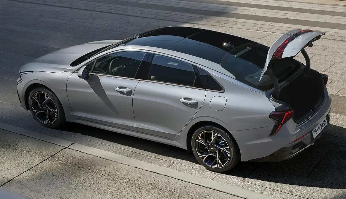 기아차-K5-제원-연비-가격표