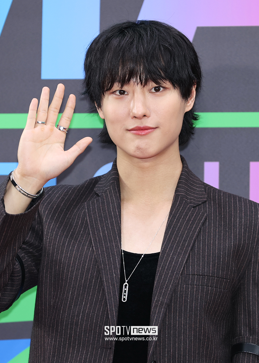 우즈(WOODZ) 무급 구인: 해외 공연 스태프 논란 분석과 EDAM엔터테인먼트 공식 사과 총정리