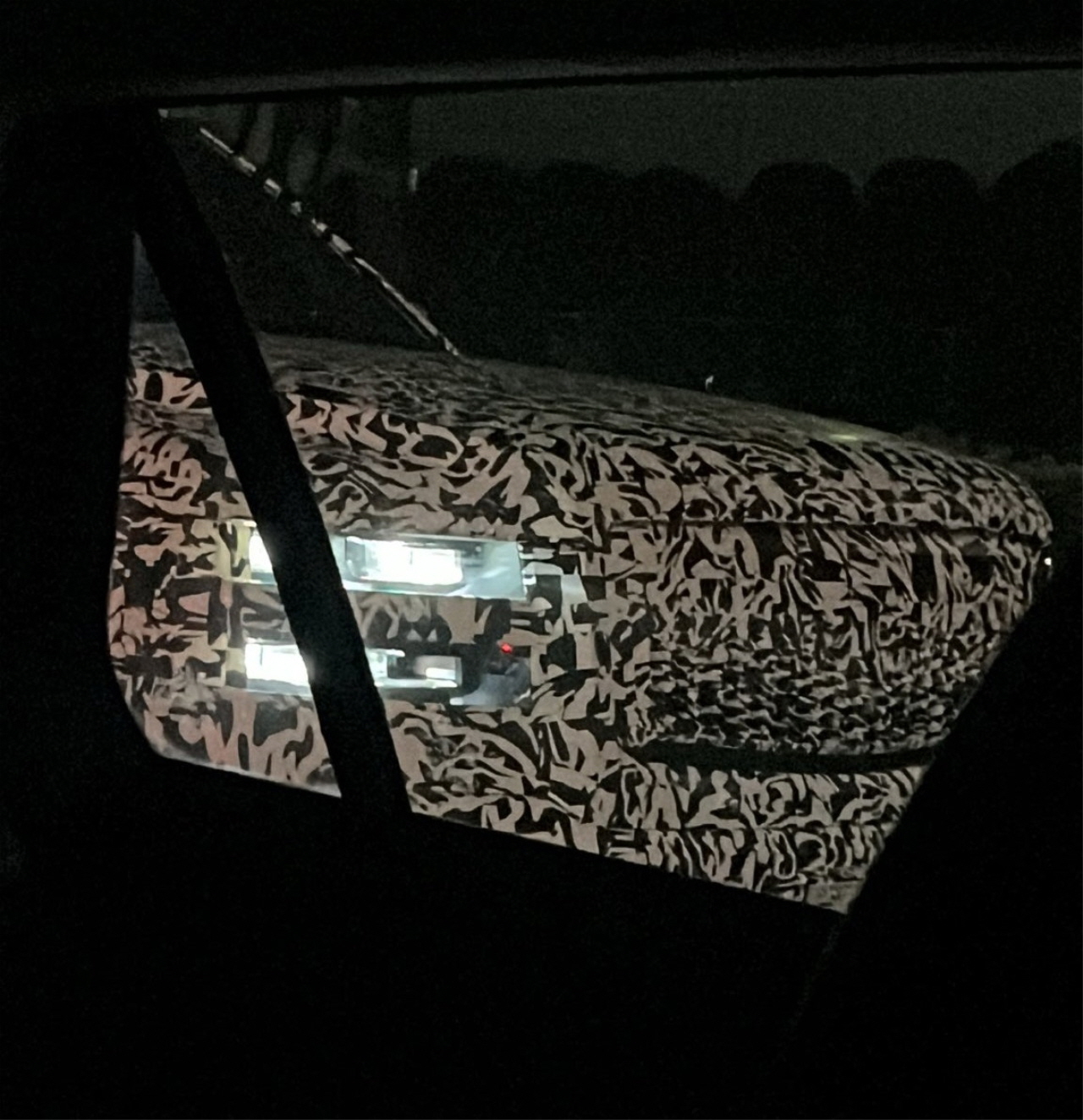 토요타 센추리 SUV