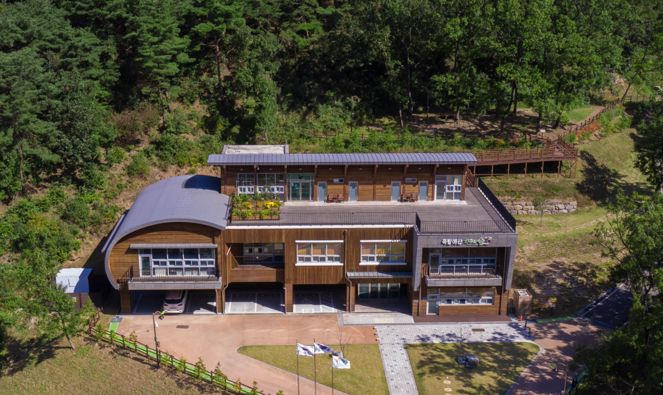 치유의숲 (출처 : 예산군청)