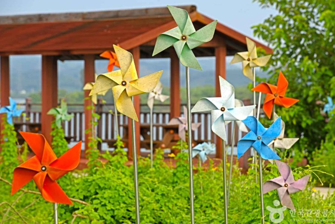 바람개비마을