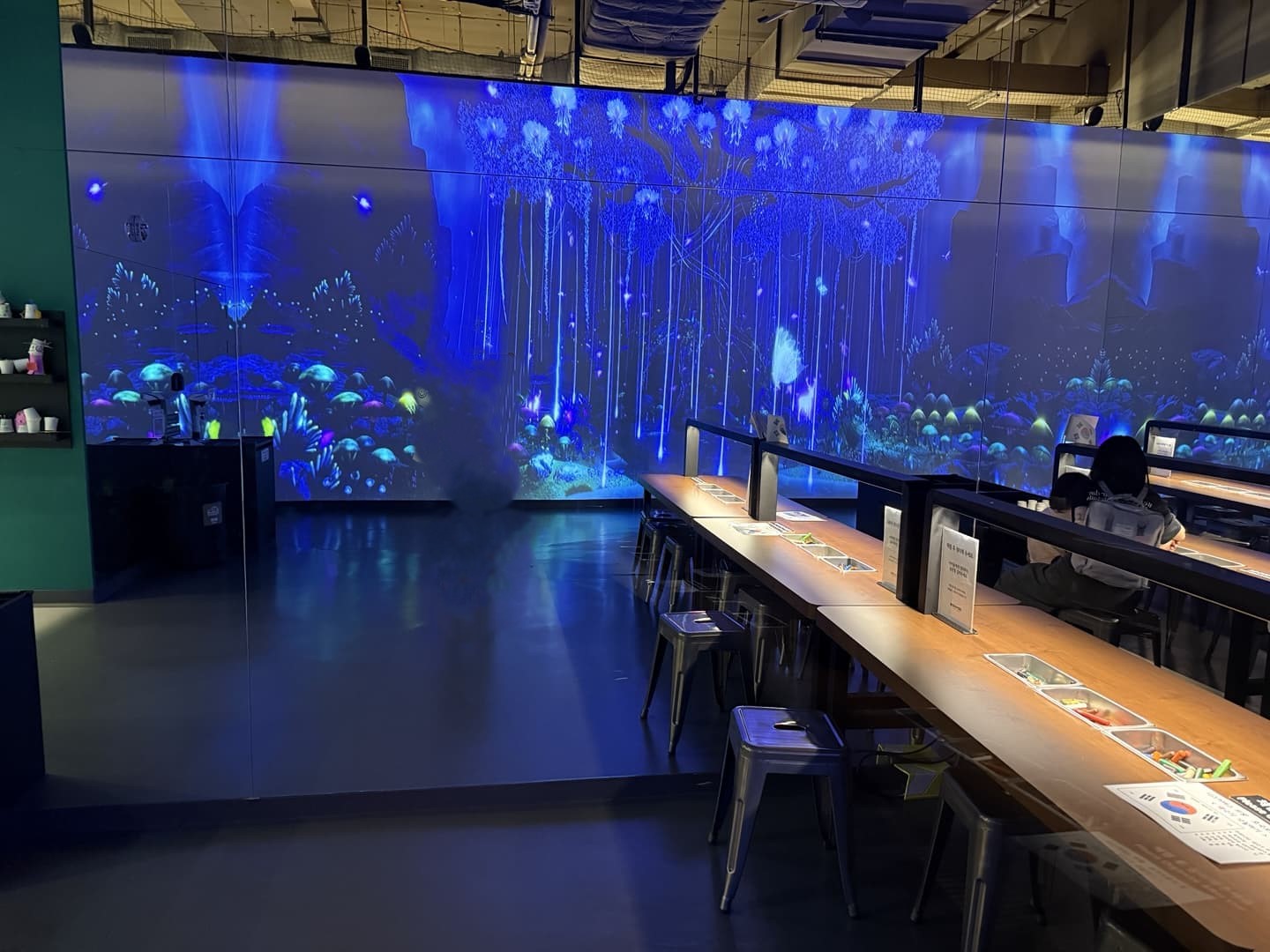 디스커버스 나만의 나비 그리기