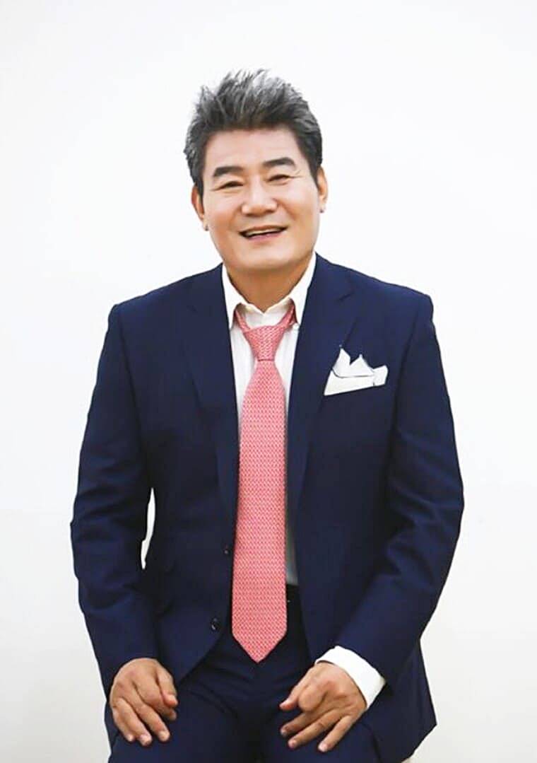 가수-진성