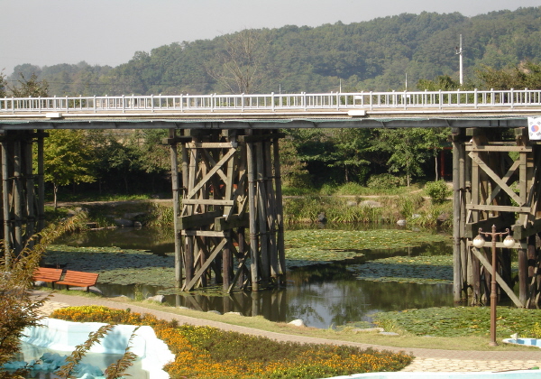 조선시대 파주 역사여행: 통일대교와 임진각 &ndash; 분단 위에 선 역사와 평화의 공간