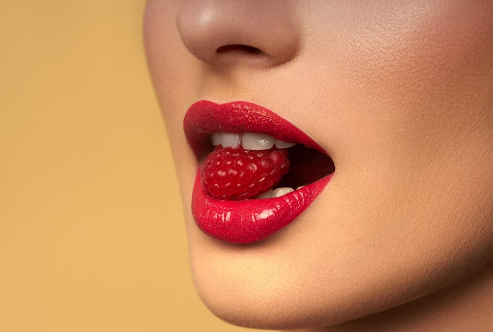 립케어 제대로 하자! 각질·건조·착색까지 해결하는 입술 종합 관리법