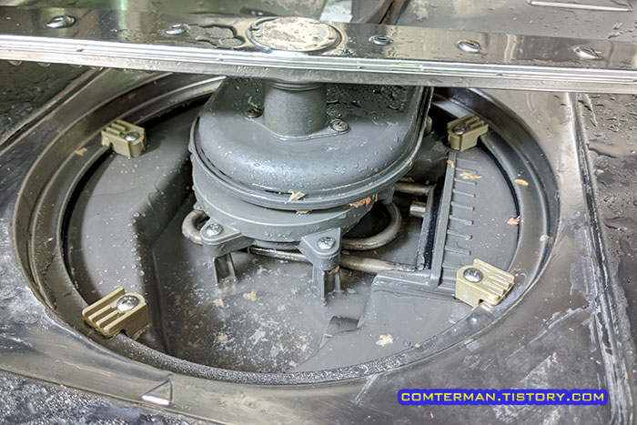 LG D1222WF 식기세척기 배수구 오염물