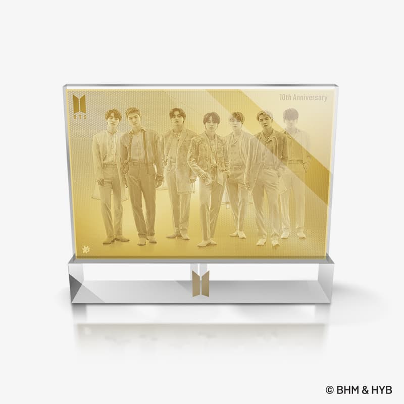 BTS-맴버-기념메달-골드액자