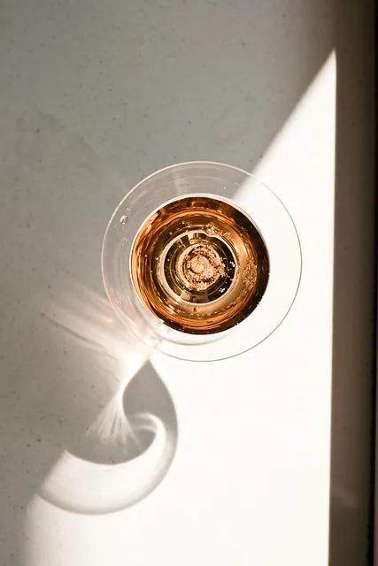 CU 편의점 3월 행사 맥주 1+1_6