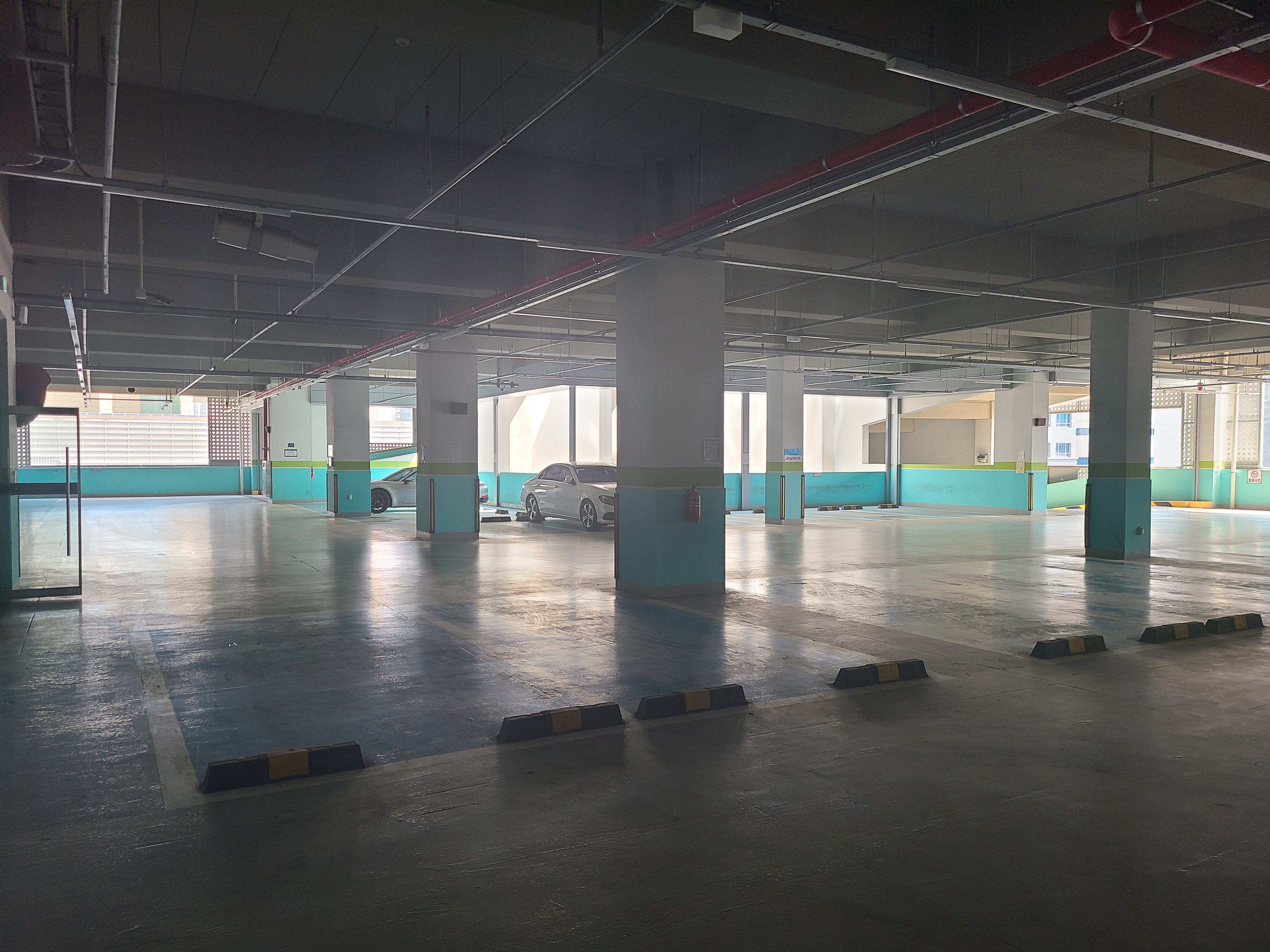 송도 테크노큐브 지상주차장, 드라이브인4